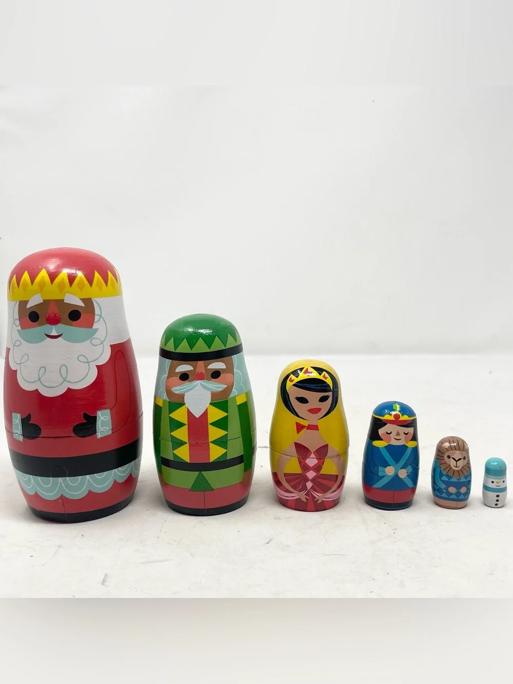 Target Christmas Nesting Doll Holiday 6 Piece Set Santa Nutcracker Snowman